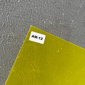 Chapa Acrílico Cor Amarelo Translucido Cod: 12 / 50cm X 40cm X 2mm